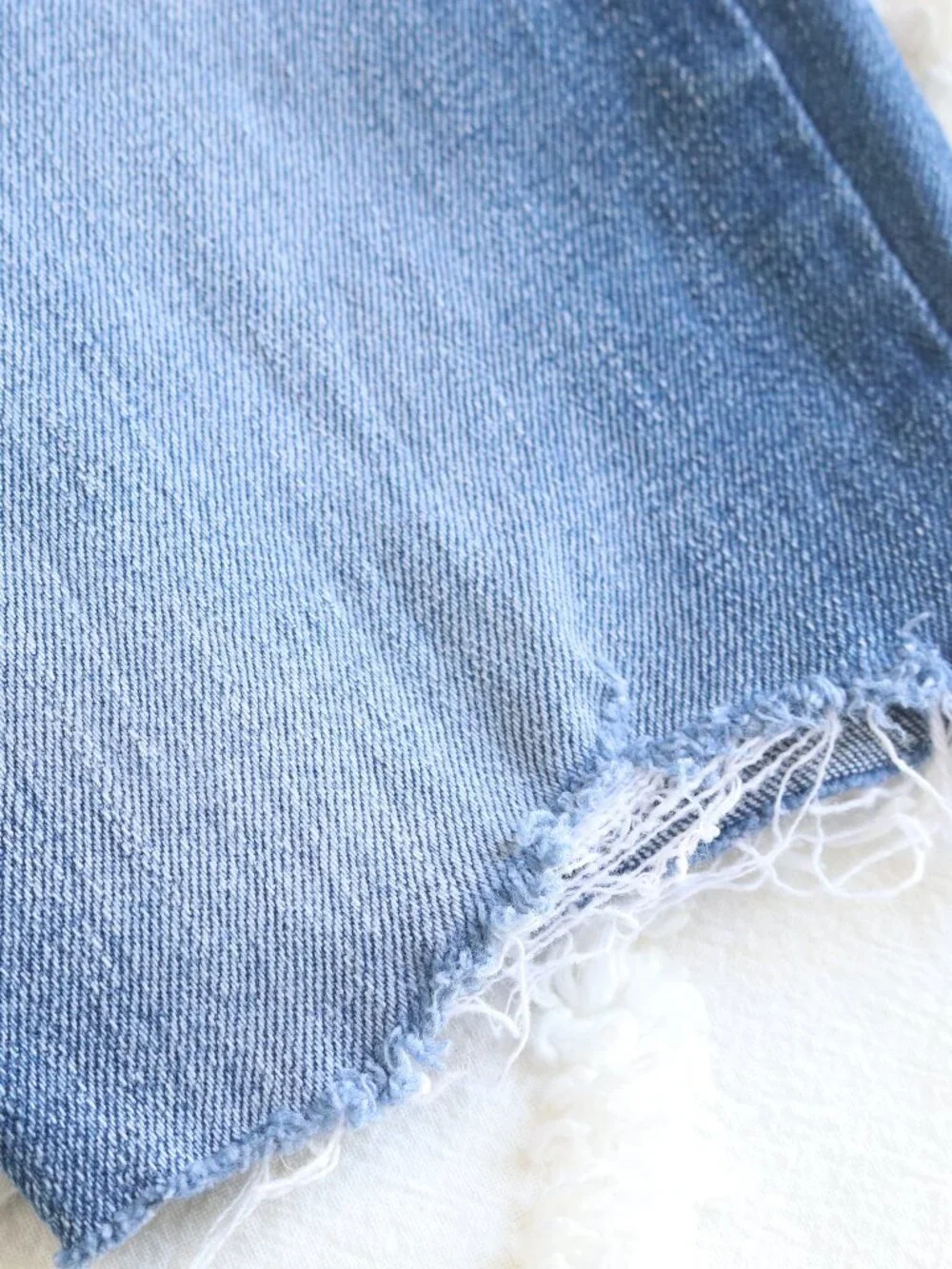 Hollister | Distressed Denim Bermuda Cutoff Long Jean Shorts Jorts Size 0R 24x33
